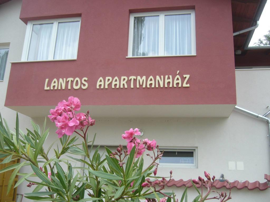 Lantos Apartmanhaz Appartement Zamárdi Buitenkant foto